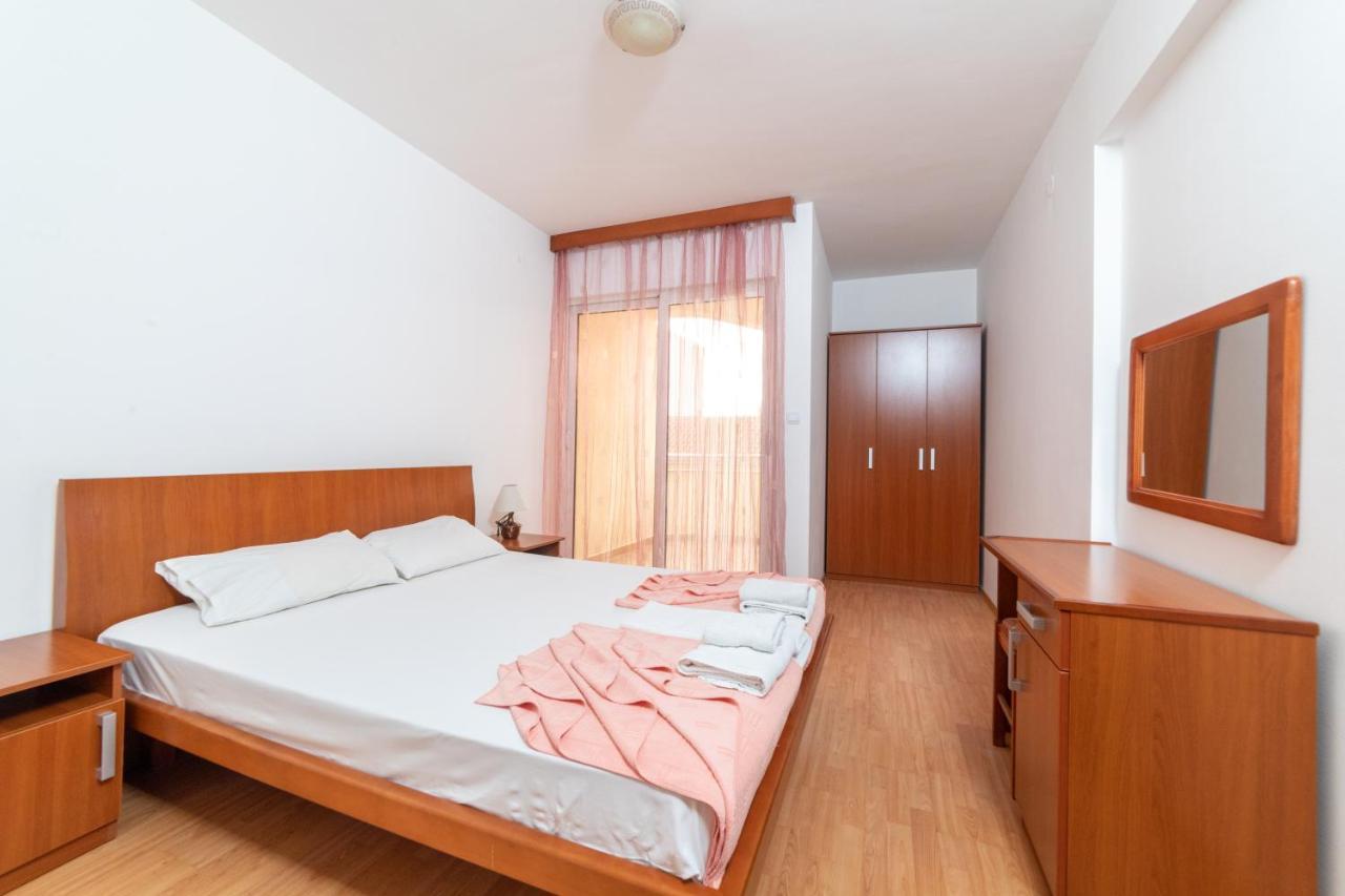 Jovan Apartment Budva